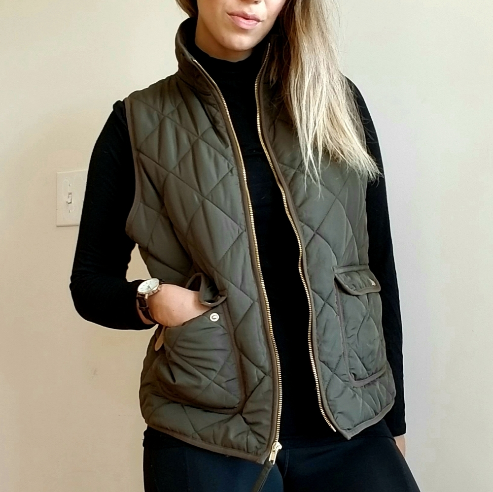 hunter green thread & supply vest gold detailing